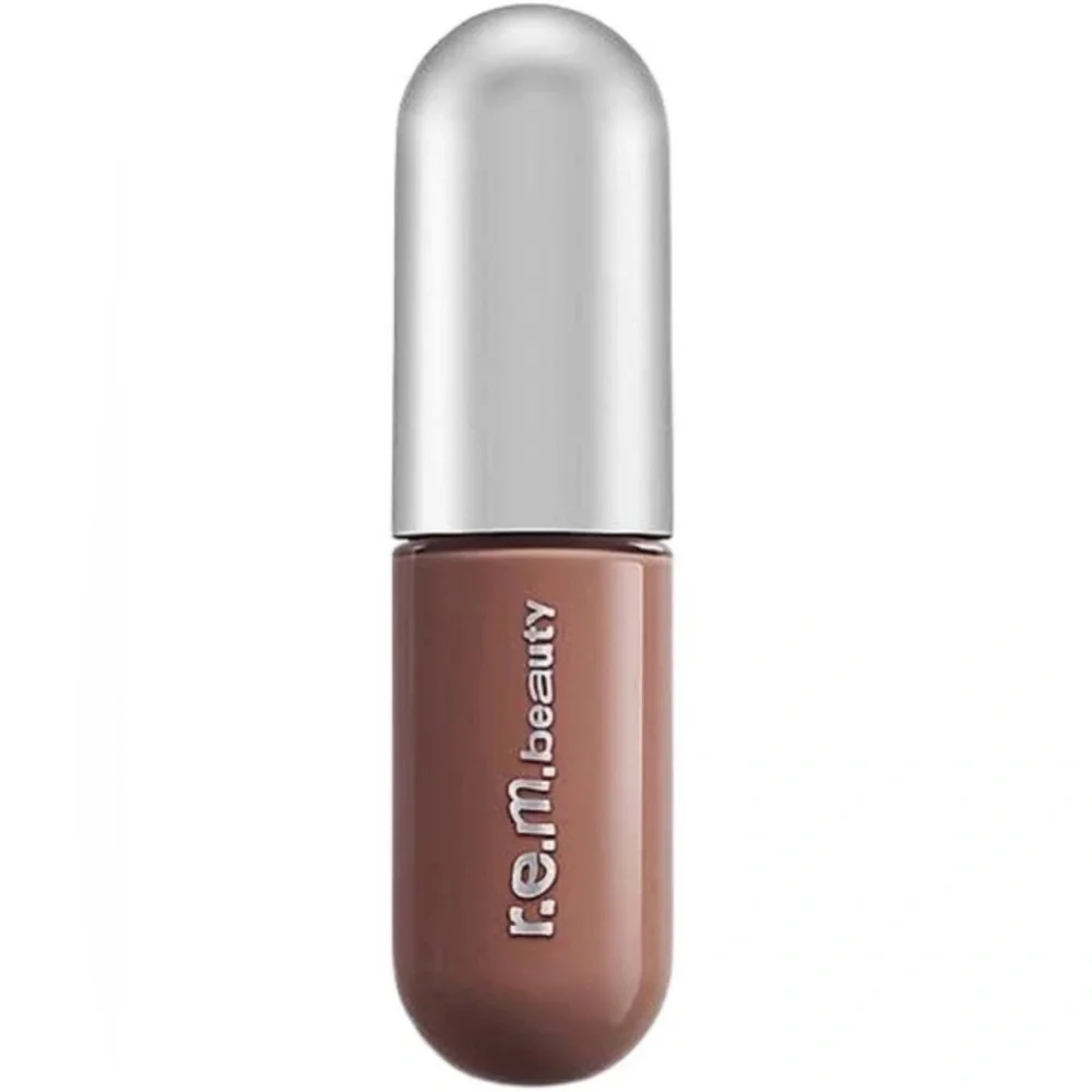 r.e.m. beauty HOTTIE Brown Lipstick